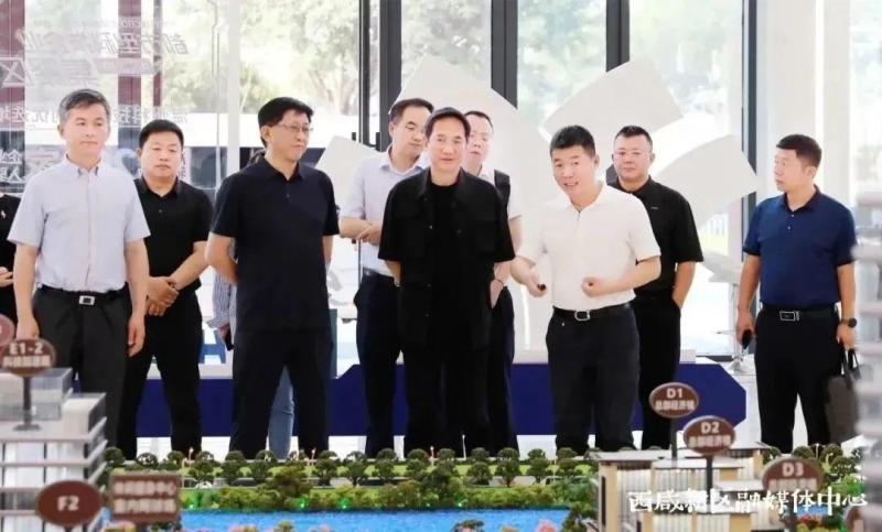 楊仁華率隊在浙江溫州招商考察