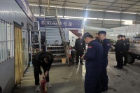 西咸新區(qū)消防救援支隊(duì)涇河大隊(duì)聯(lián)合行政執(zhí)法局開(kāi)展“掃碼入企”聯(lián)合檢查